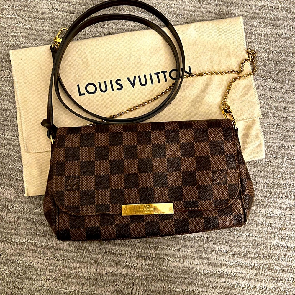 Louis Vuitton Favorite PM